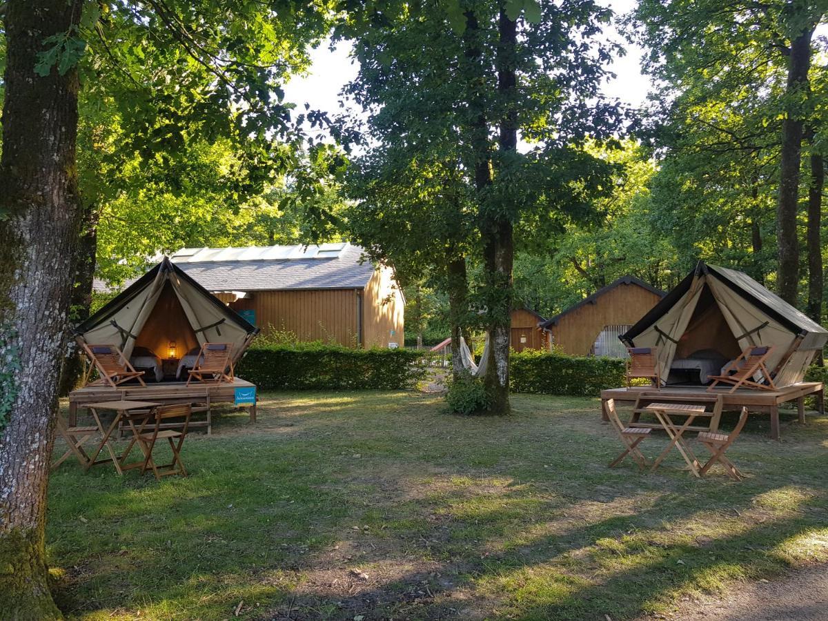 Camping De La Foret Seasonova Sillé-le-Guillaume Екстериор снимка